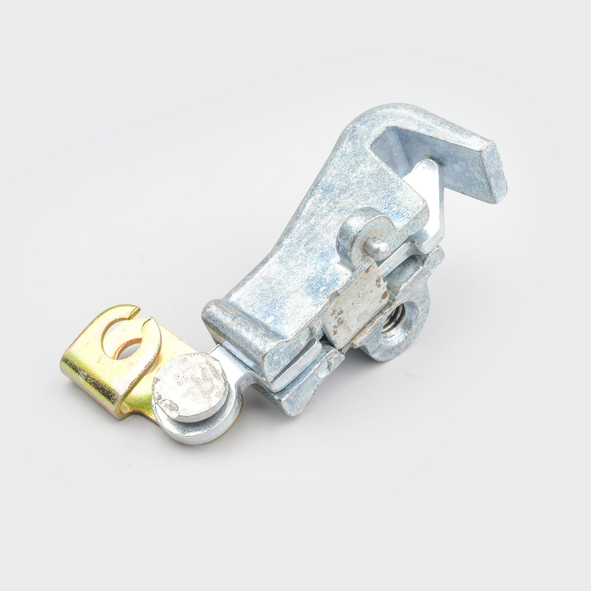 Reliable Seat Lock Bracket Passion/Dawn/Passion Plus/Passion Pro/CBZ/Glamour/Super Splendor for Hero Two-wheelers