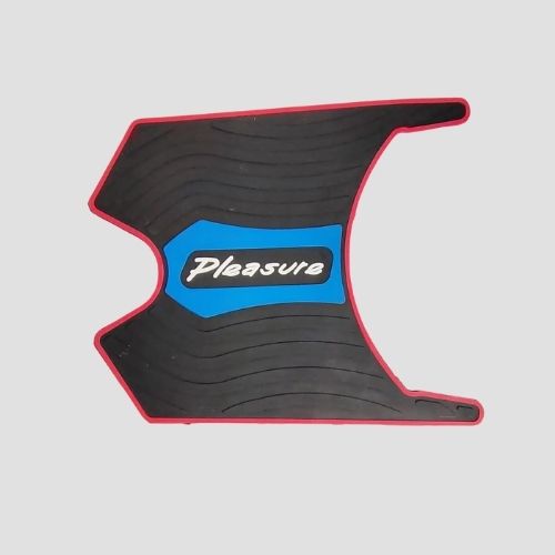 Perfect Replacment Centre Mat 3D Pleasure Blk/Red for Hero Two-wheelers