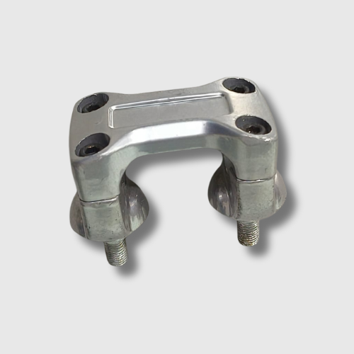 Handle Gutkha Assembly for Hero CD-Deluxe, Super Splendor, and CBZ-Xtreme – durable handle mount for steering stability.