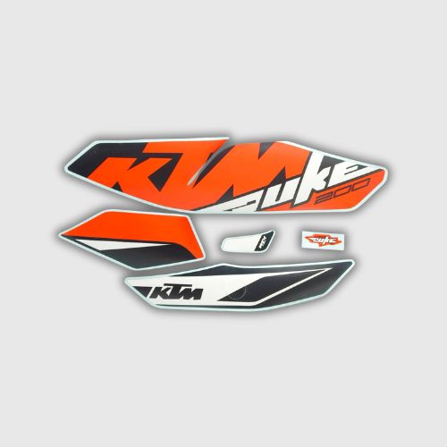 High-quality Stckr Set designed for KTM Duke 200 T2 2017 Orange tank, featuring durable Avery Vinyl for stylish graphics.